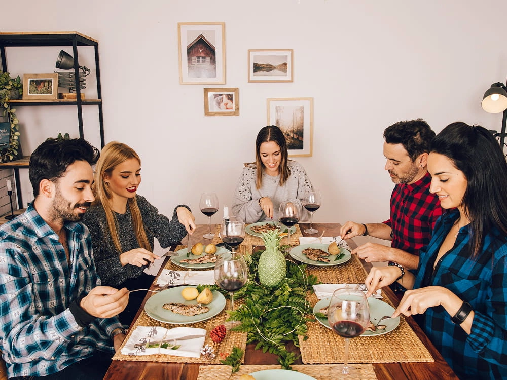 Shared Meals and Family Bonds in London